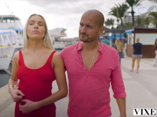 VIXEN She chose to be naughty on vacation