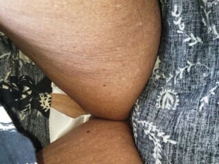 This was done back 12/5, the 86 year old meets me in the parking lot. i just wanted to upskirt her, she shows up with no panties and ready to screw in her new truck
